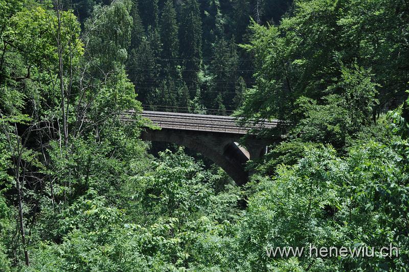 DSC_7472.JPG - DIe Intschialpbachbrücke.