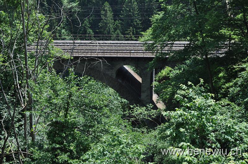 DSC_7473.JPG - DIe Intschialpbachbrücke.