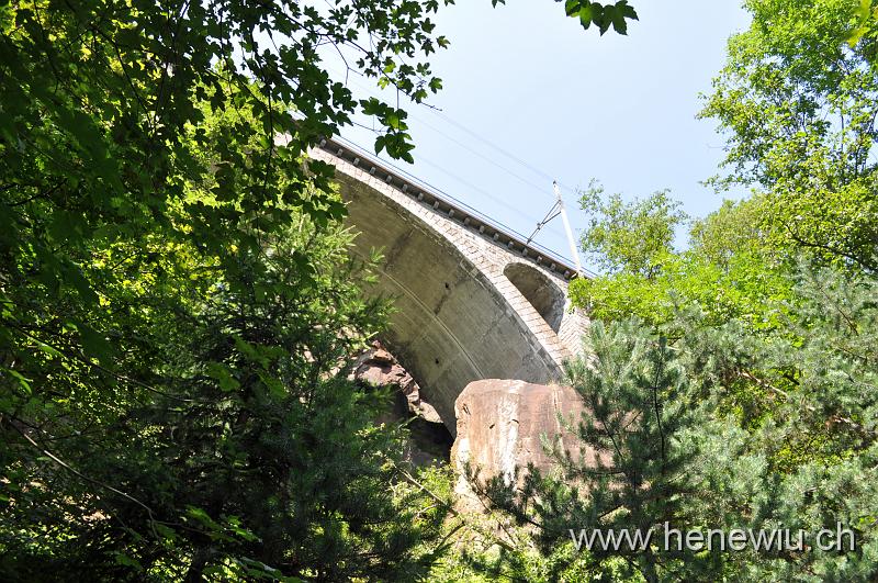 DSC_0505.JPG - Die Kellerbach -Brücke