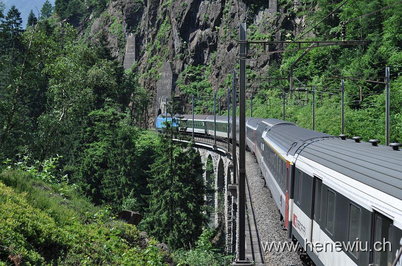 DSC_7442.JPG - Inter - Regio 2267 auf dem Säcken - Viadukt