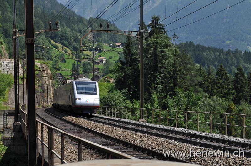 DSC_7459.JPG - EC 17, auf der Zgraggental - Brücke