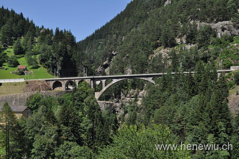 DSC_0193.JPG - Die mittlere Meienreuss - Brücke