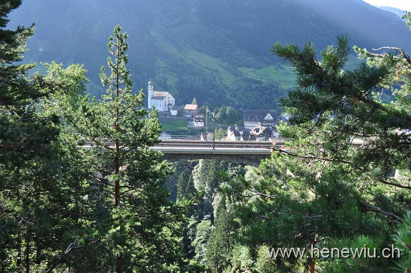 DSC_0276.JPG - Die mittlere Meienreuss - Brücke
