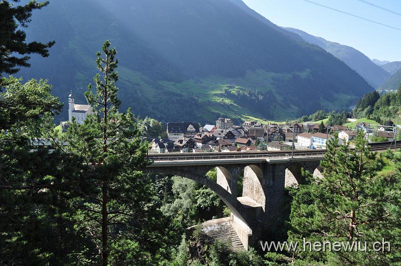 DSC_0310.JPG - Die mittlere Meienreuss - Brücke