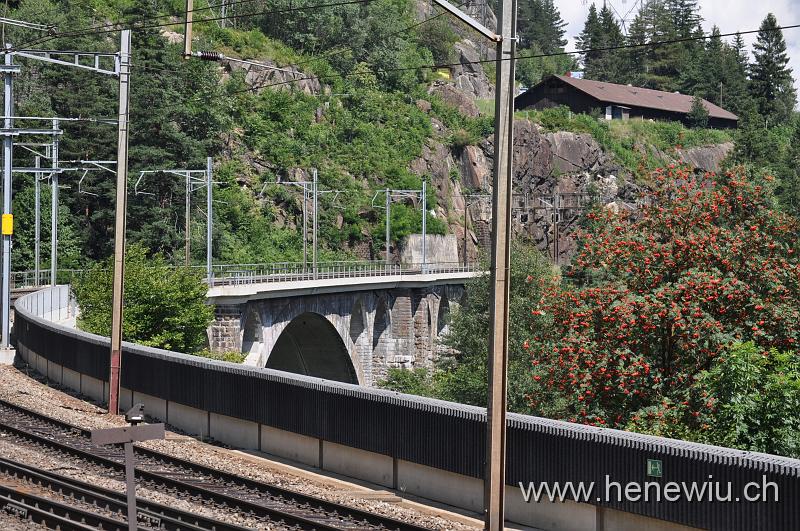 DSC_0531.JPG - Die mittlere Meienreuss - Brücke