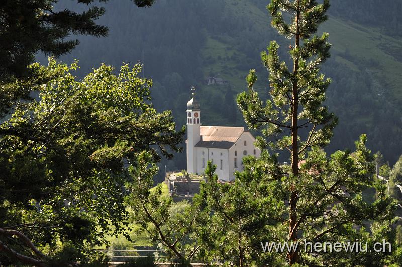 DSC_0300.JPG - Die Kirche Wassen