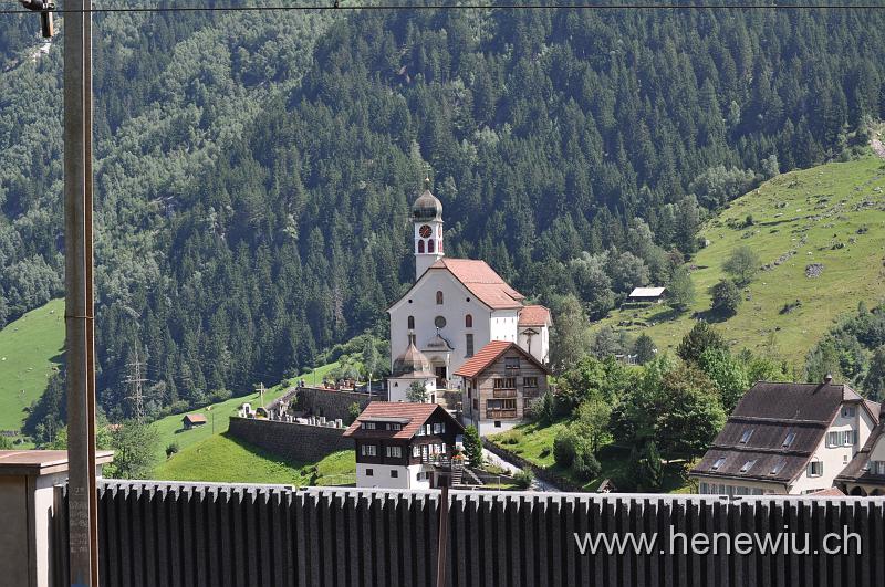 DSC_0532.JPG - Die Kirche Wassen