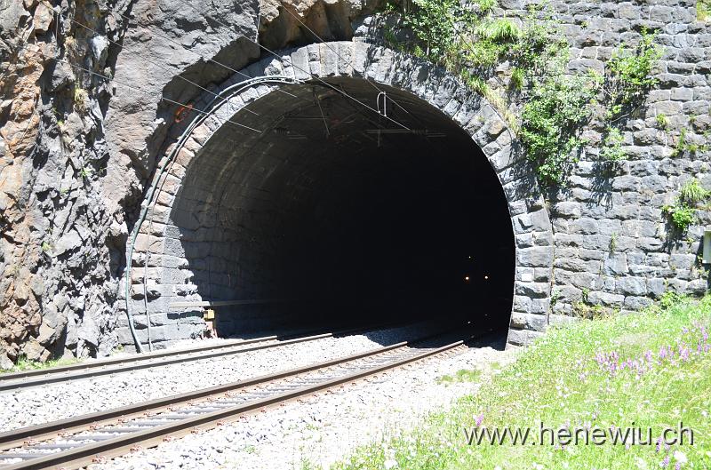 DSC_0141_20110621_141.JPG - Leggistein-Kehrtunnel