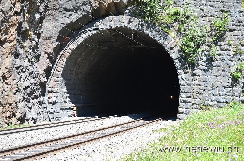 DSC_0142_20110621_142.JPG - Leggistein-Kehrtunnel