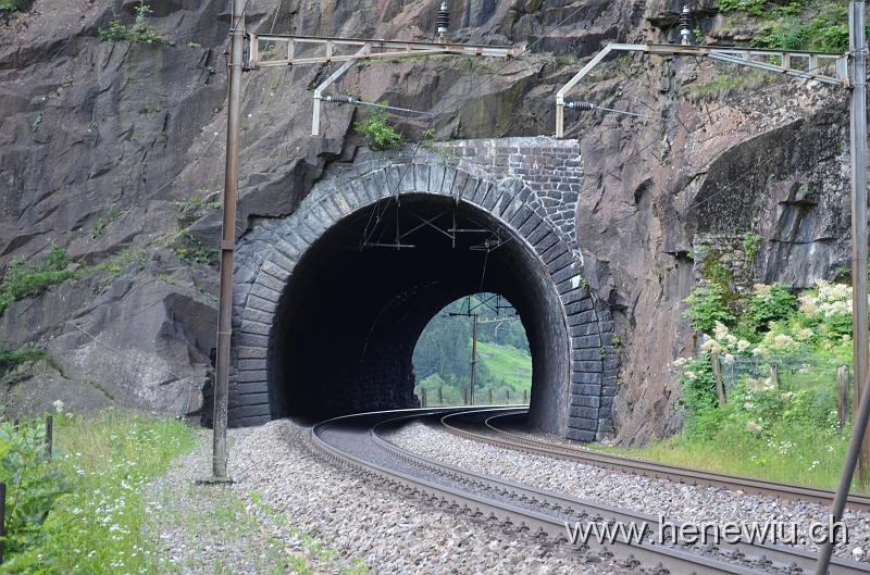 DSC_0006_20110621_006.JPG - Muren - Tunnel